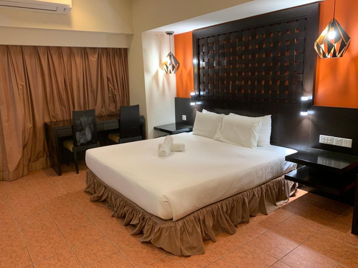 Resort Suites By Landmark At Bandar Sunway Sunway Lagoon Kampong Penaga  Экстерьер фото